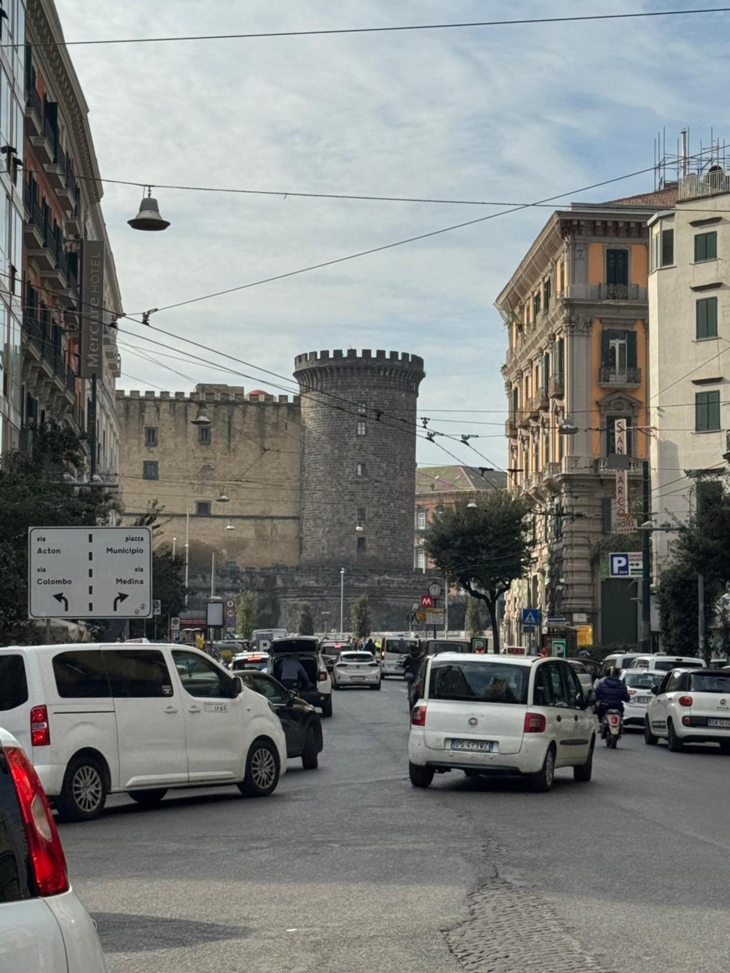 Maison Angioino Napoli Esterno foto